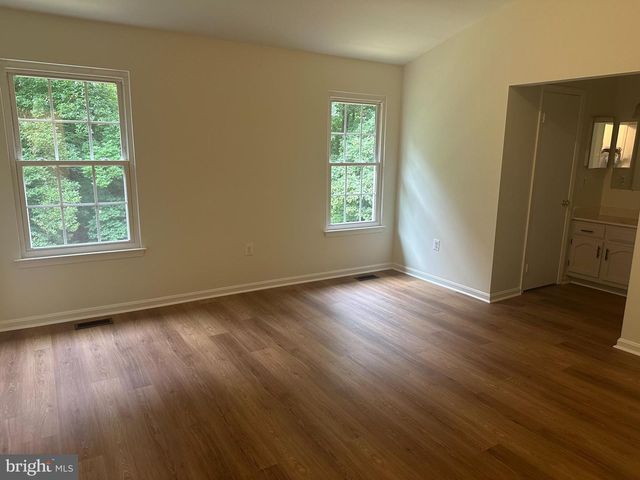 7881 WINTERCRESS LN, Springfield, VA 22152