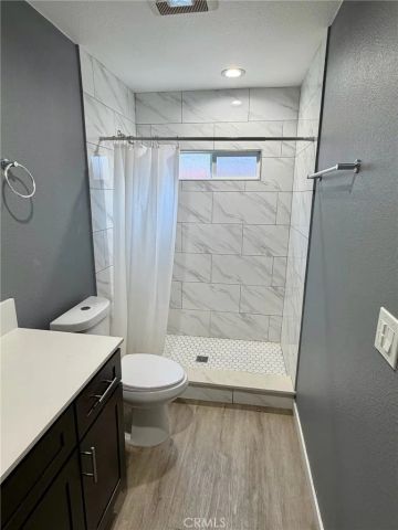 2752 E Harrison, Long Beach, CA 90810
