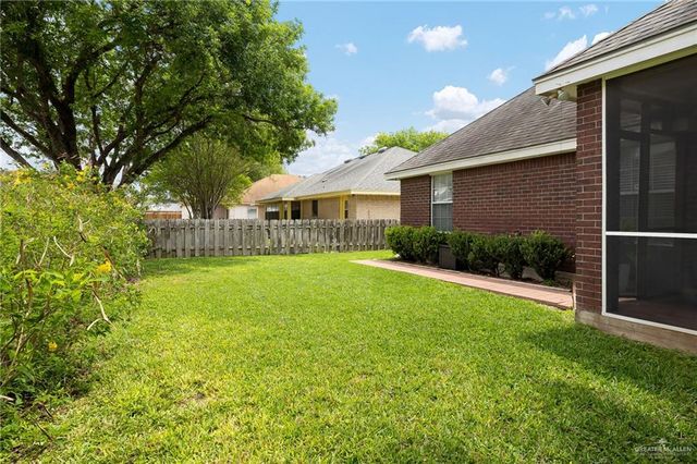 421 Savannah Drive, Pharr, TX 78577