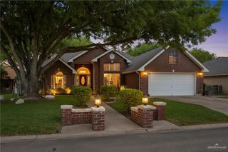 421 Savannah Drive, Pharr, TX 78577
