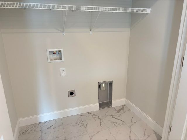 19 Woodmans Lane, Peterborough, NH 03458