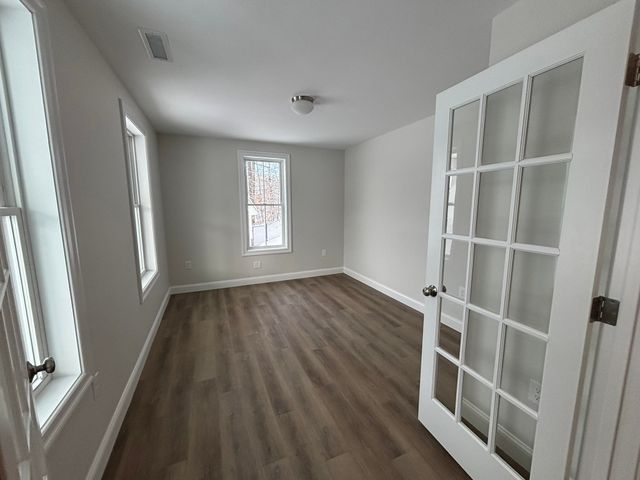 19 Woodmans Lane, Peterborough, NH 03458