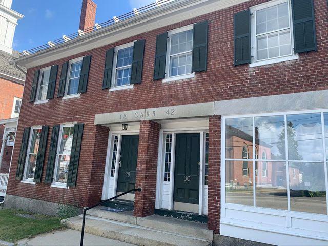 19 Woodmans Lane, Peterborough, NH 03458