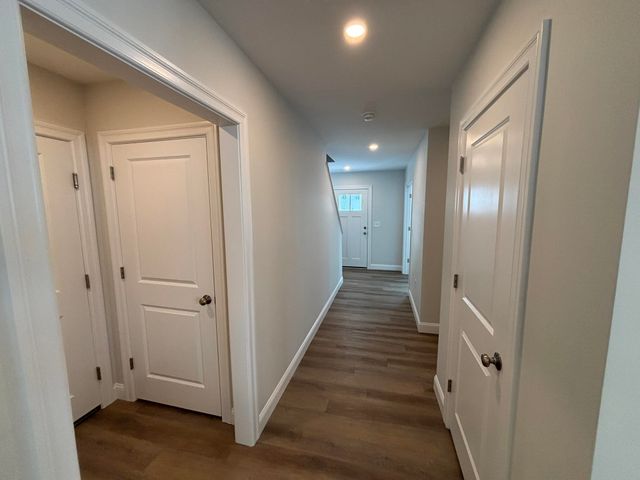 19 Woodmans Lane, Peterborough, NH 03458