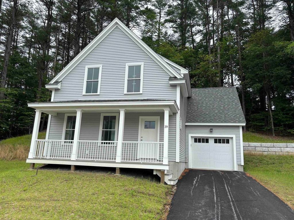 19 Woodmans Lane, Peterborough, NH 03458