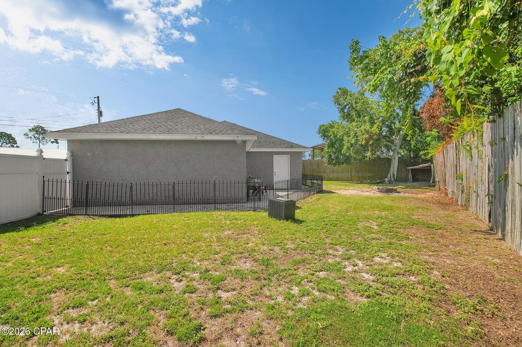 Image 22 of property listing at 936 Pelican Place, Panama City Beach, FL 32407