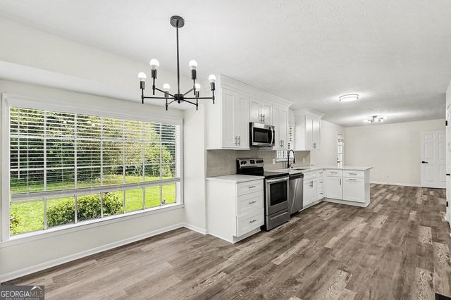 6 Bittersweet Lane, Newnan, GA 30263