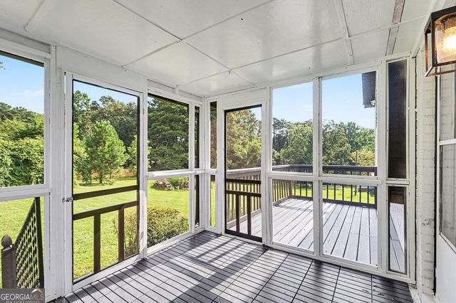 6 Bittersweet Lane, Newnan, GA 30263
