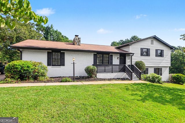 6 Bittersweet Lane, Newnan, GA 30263