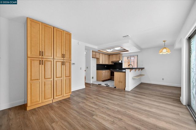 1026 Burnham Dr, Pittsburg, CA 94565