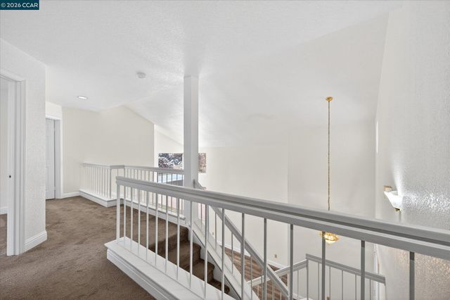 1026 Burnham Dr, Pittsburg, CA 94565