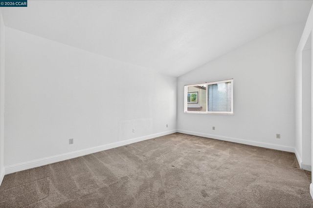 1026 Burnham Dr, Pittsburg, CA 94565