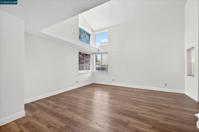 1026 Burnham Dr, Pittsburg, CA 94565