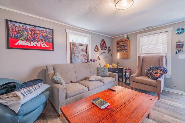 604 E Moore St, Tullahoma, TN 37388