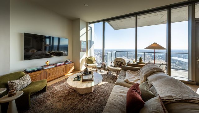 44 East Ave 4205, Austin, TX 78701