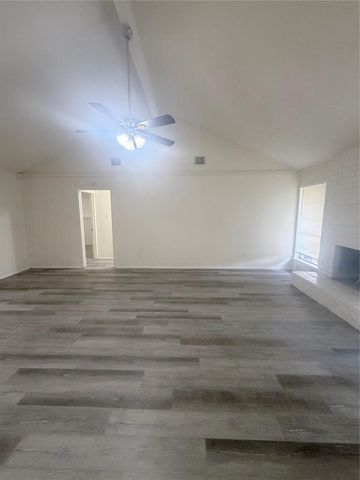 8119 Knightwood Forest Drive, Houston, TX 77088