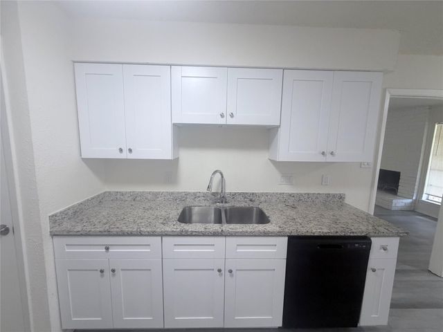 8119 Knightwood Forest Drive, Houston, TX 77088