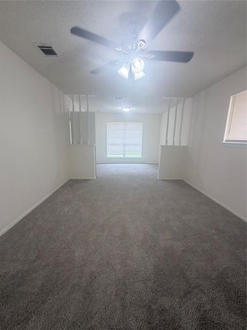 8119 Knightwood Forest Drive, Houston, TX 77088