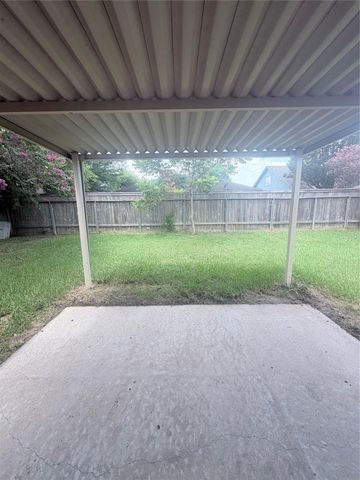 8119 Knightwood Forest Drive, Houston, TX 77088
