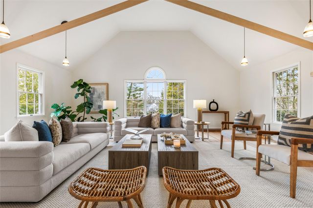 64 BRADFORD Avenue, Rye, NY 10580