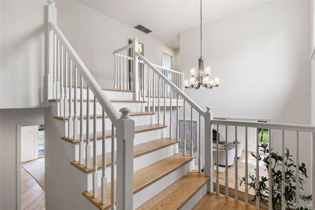 64 BRADFORD Avenue, Rye, NY 10580