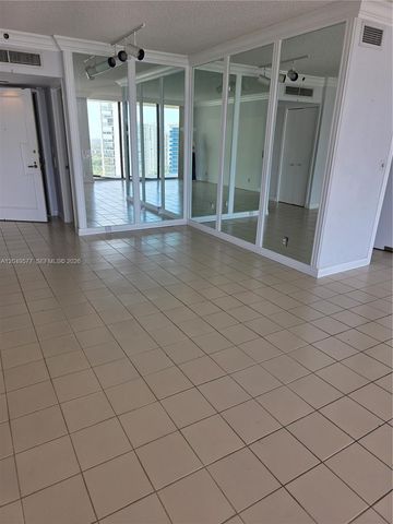 19355 Turnberry Way 25C, Aventura, FL 33180