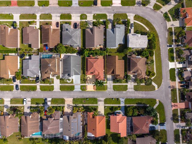 18956 La Costa Lane, Boca Raton, FL 33496