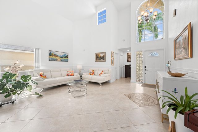 18956 La Costa Lane, Boca Raton, FL 33496