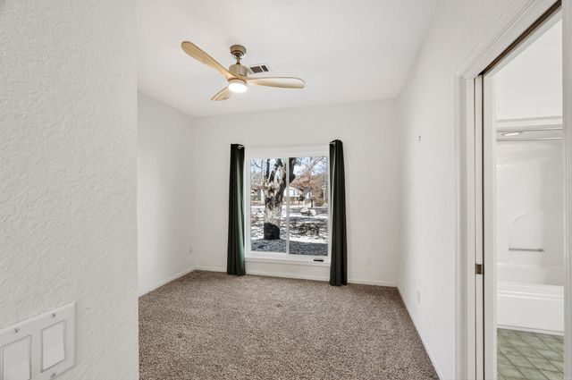 33 Marinero Way, Hot Springs Village, AR 71909