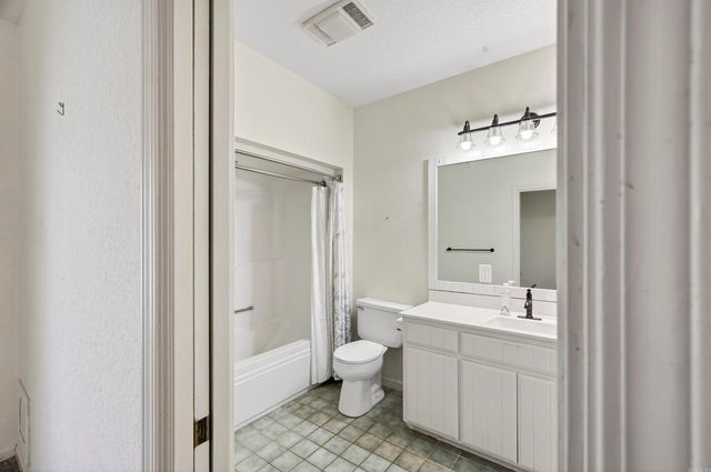 33 Marinero Way, Hot Springs Village, AR 71909