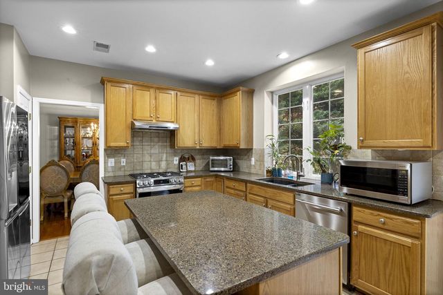 15092 STEPPING STONE DR, Haymarket, VA 20169