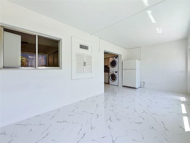 4295 58TH WAY N 1604, Kenneth City, FL 33709