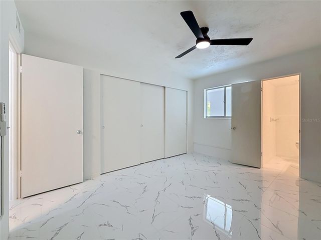 4295 58TH WAY N 1604, Kenneth City, FL 33709