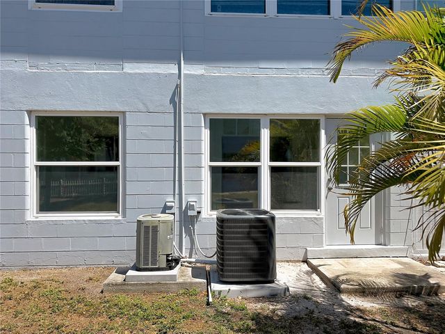4295 58TH WAY N 1604, Kenneth City, FL 33709