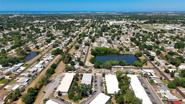 4295 58TH WAY N 1604, Kenneth City, FL 33709