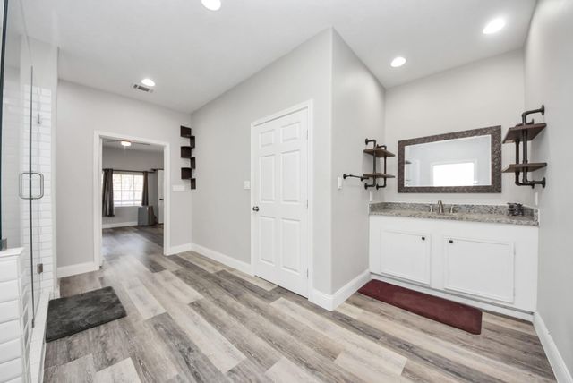 16419 Old Coach Road, Stagecoach, TX 77355