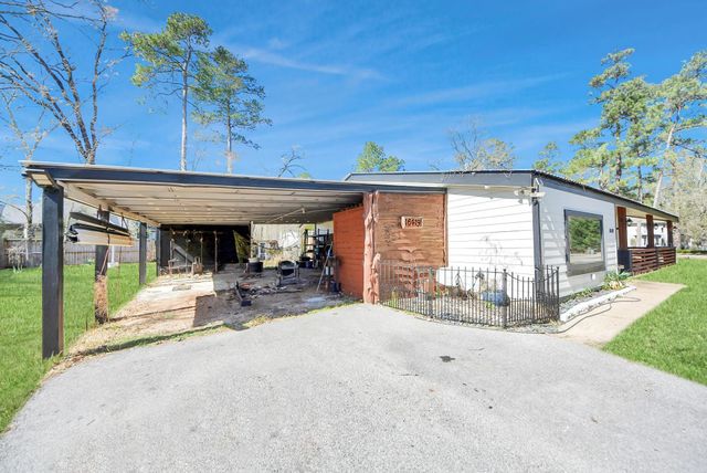 16419 Old Coach Road, Stagecoach, TX 77355