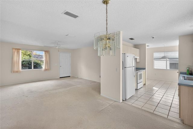 242 JUAREZ WAY, Lady Lake, FL 32159