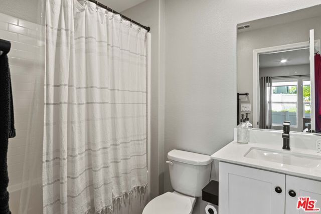 716 Sienna Way, Inglewood, CA 90301
