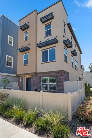 716 Sienna Way, Inglewood, CA 90301