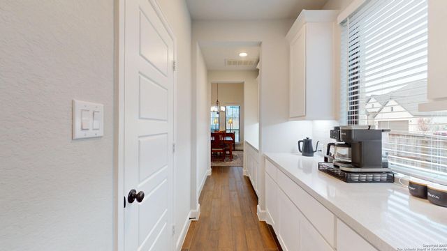 12302 Fort Anderson, San Antonio, TX 78245