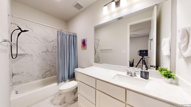 12302 Fort Anderson, San Antonio, TX 78245