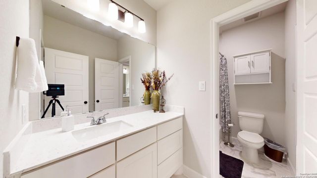 12302 Fort Anderson, San Antonio, TX 78245