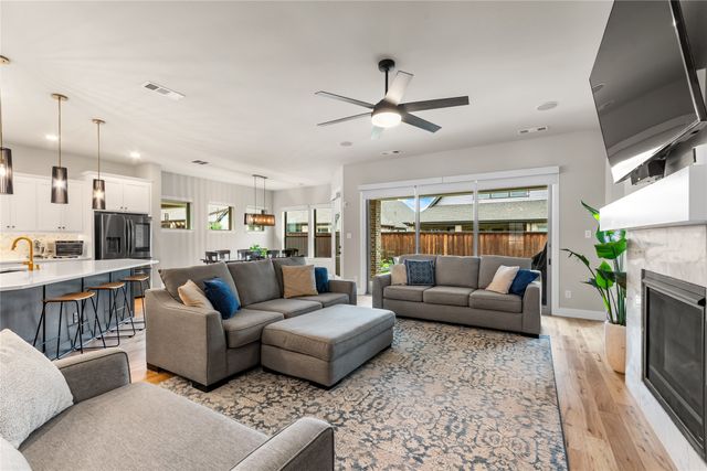 2800 Garrett Drive, Highland Village, TX 75077