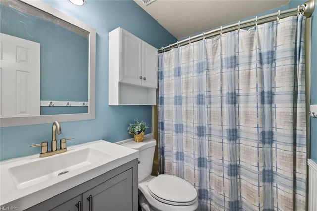 828 Maitland DR, Virginia Beach, VA 23454