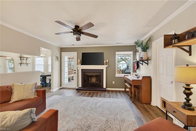 828 Maitland DR, Virginia Beach, VA 23454