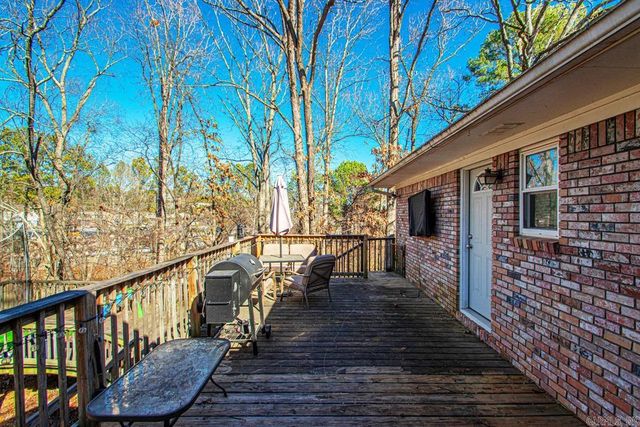 14 Birchwood Circle, Little Rock, AR 72211