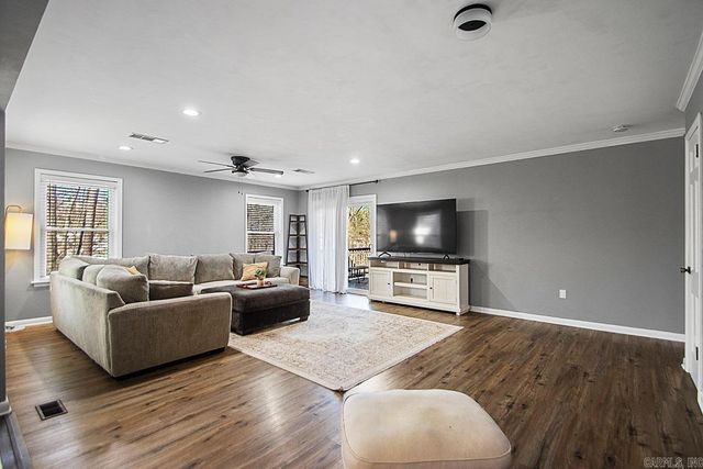 14 Birchwood Circle, Little Rock, AR 72211