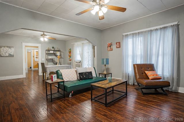 920 N Main Street, Barnsdall, OK 74002