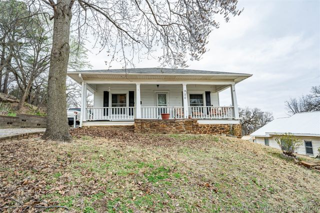 920 N Main Street, Barnsdall, OK 74002